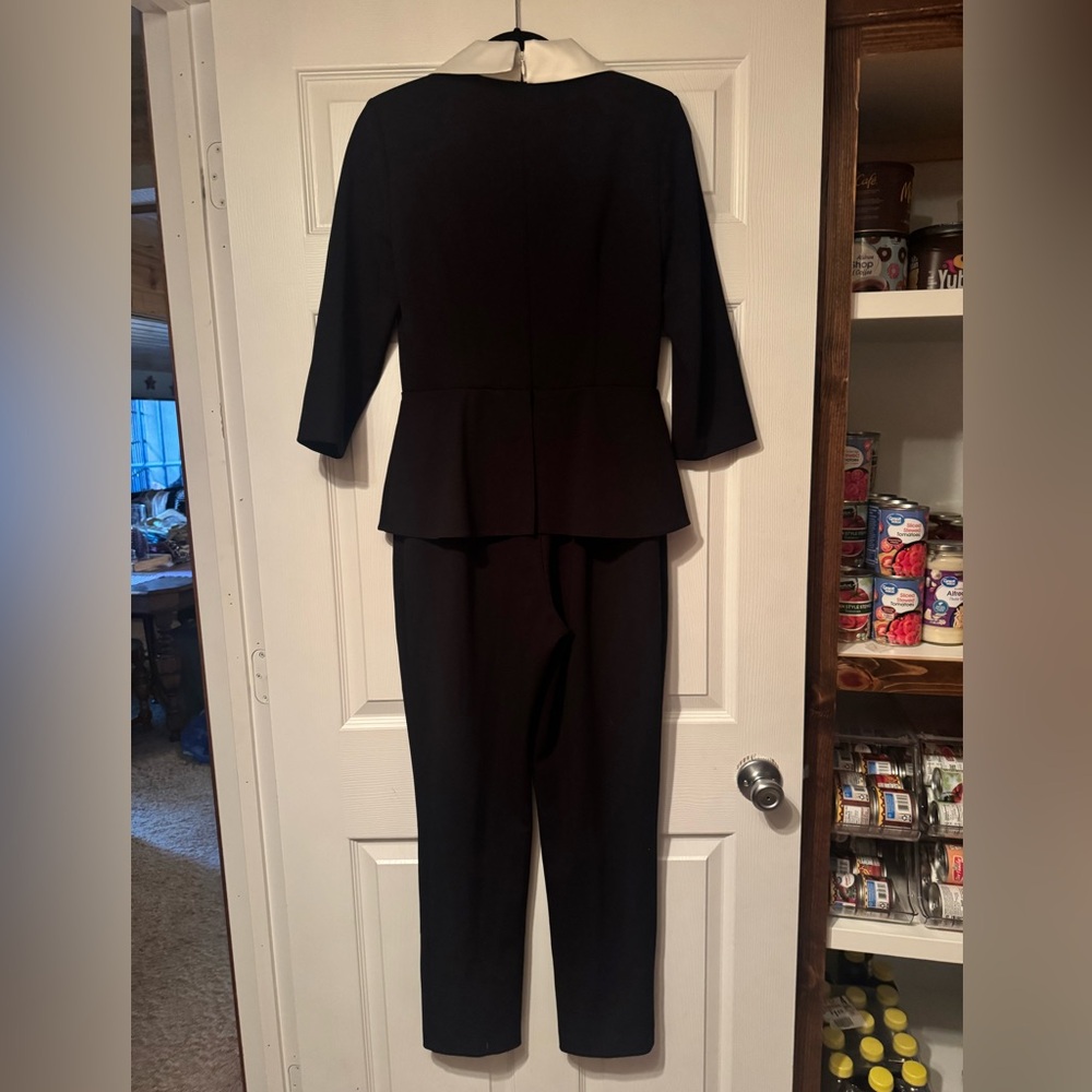 Adrianna Papell Sz Small Black & White Satin Collar Pantsuit w/ peplum/back zip - Picture 9 of 14